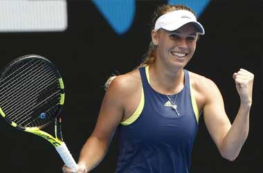 Caroline Wozniacki Reaches The Quarterfinals at Australian Open