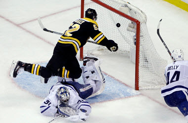 Boston Bruins Take Game 1 in Series Against the Maple Leafs
