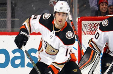 Adam Henrique and Anaheim Ducks Agree to 5 year Contract Extension