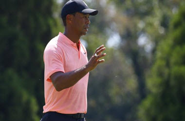 Tiger Woods and Ricky Fowler tied for First at East Lake lead