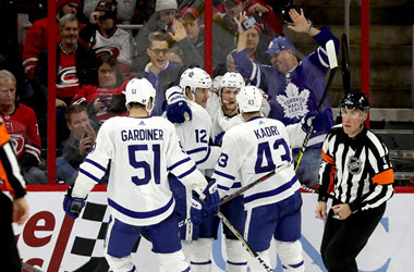 Maple Leafs Down the Carolina Hurricanes as Nylander earns first points