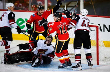 Calgary Flames Earn 30th Win of Season after Crushing Arizona