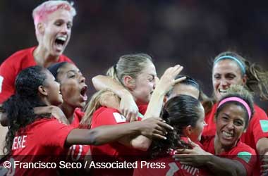Canada Celebrate Scoring Against New Zealand at FIFA World Cup 2019