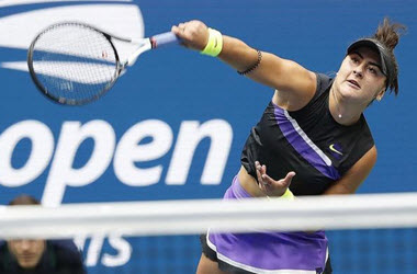 Bianca Andreescu returns to play at China Open