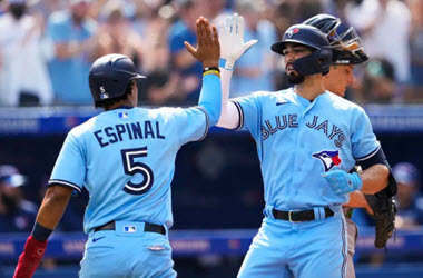 Toronto Blue Jays End Losing Streak With Win Against Detroit