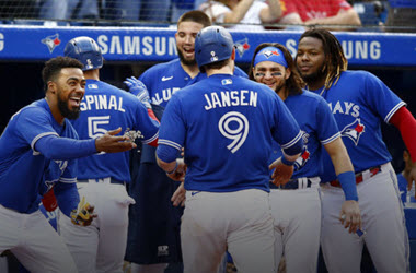 Toronto Blue Jays Win Season Ender, Miss Playoffs As Red Sox, Yankees, Win