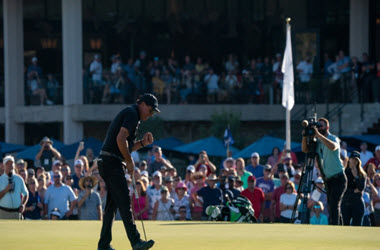Phil Mickelson Wins Charles Schwab Cup Championship