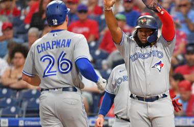 Blue Jays Outslug Philadelphia Phillies 18-11