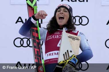 Brignone Defies Bad Weather To Win Giant Slalom World Cup in Quebec