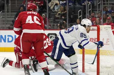 Robertson Scores Twice In Leafs 2-0 Preseason Win vs. Wings