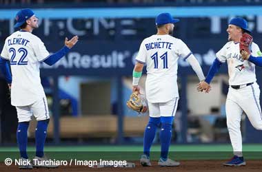 Bo Bichette and Kevin Gausman Shine as Toronto Blue Jays Top New York Yankees 4-1 Bo Bichette celebrates with teammates after win against the New York Yankees during 2025 MLB Season