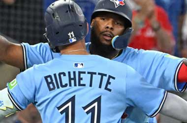 Toronto Blue Jays Outplay New York Yankees with Smart, Gritty Baseball Vladimir Guerrero Jr. congratulates Bo Bichette after sinking the New York Yankees during 2025 MLB Season