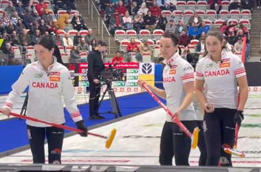 Team Canada enjoy perfect weekend during 
the start of the 2026 World Women's Curling Championship