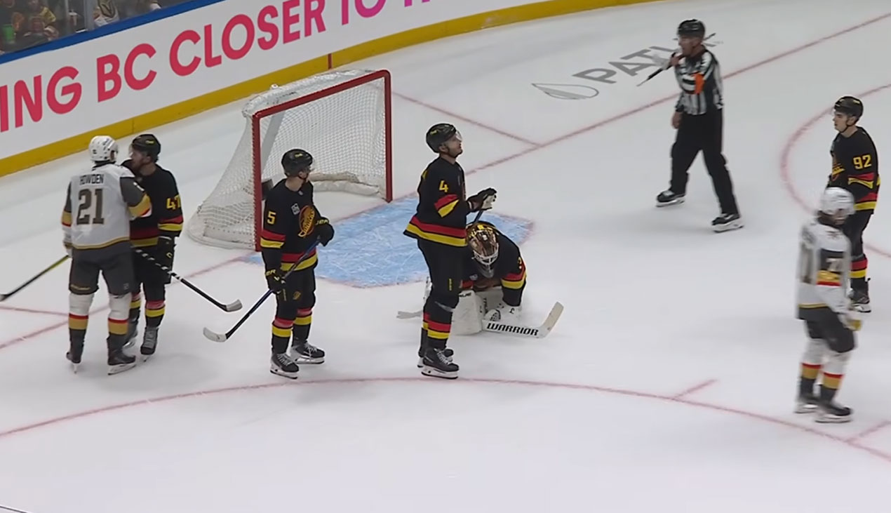 Kevin Lankinen makes an important save in loss against the Vegas Golden Knights during 2026 NHL season