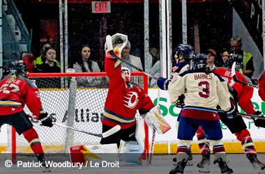 Rookie Goalie Philips Shines as Ottawa Takes Series Lead Over Montreal