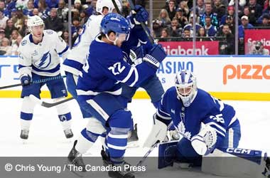 Hildeby Stops All Shots, Helps Leafs Take 3-0 Victory Over Lightning